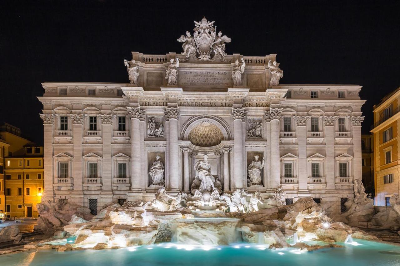 Heart Palace Fontana Di Trevi Rome Extérieur photo